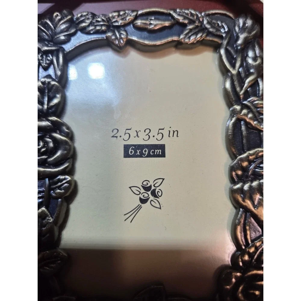The Weston Gallery Rose Trellis Floral Metal Picture Frame 2.5x3.5 NIB Vintage